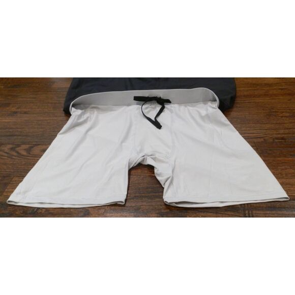 Fabletics Fundamental Lined Black Shorts 7" Inseam Men's Size XL NWT - Picture 4 of 4